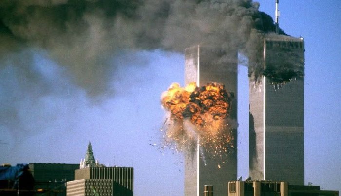 A 25 años del 11 de septiembre de 2001: el fin de la historia pospuesto y la crisis de la democracia ante la emergencia del terrorismo global.